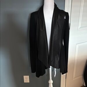 Karen Kane Black Open-Front Blazer with Long Sleeves
